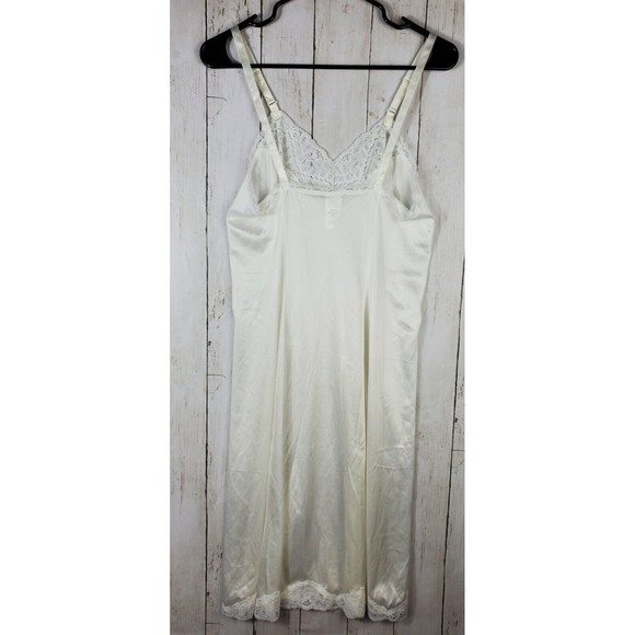 Vintage Pure Luxury White Night Slip Gown Women's 10/32 Lace detail Made in USA - Picture 2 of 6